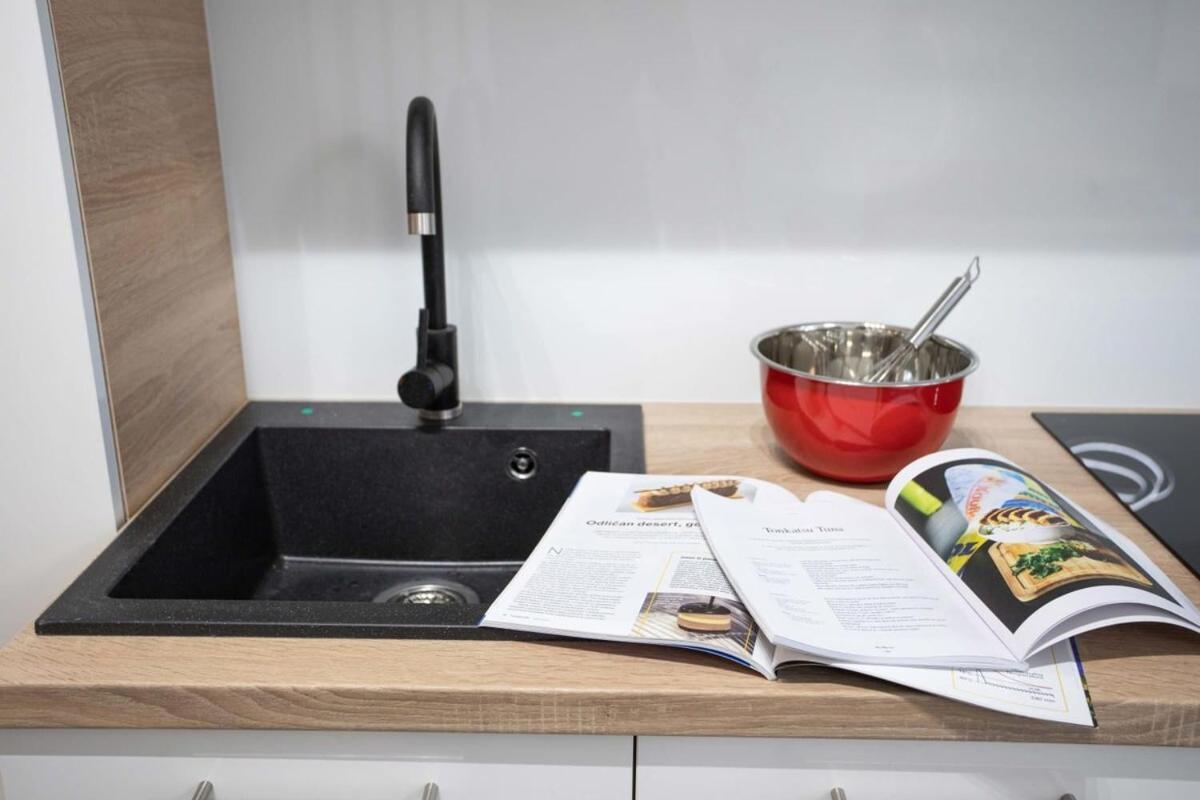 Lux Nest III City Apartment Urban Stay زغرب المظهر الخارجي الصورة